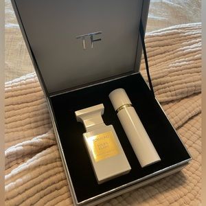 Tom Ford Soleil Blanc perfume & travel set